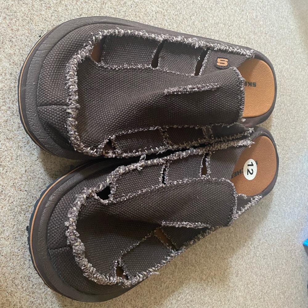 Bran new never used slip on‘s  men Sandles .